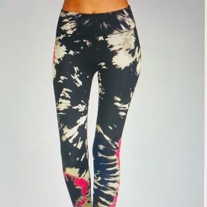 Noli Tie dye leggings